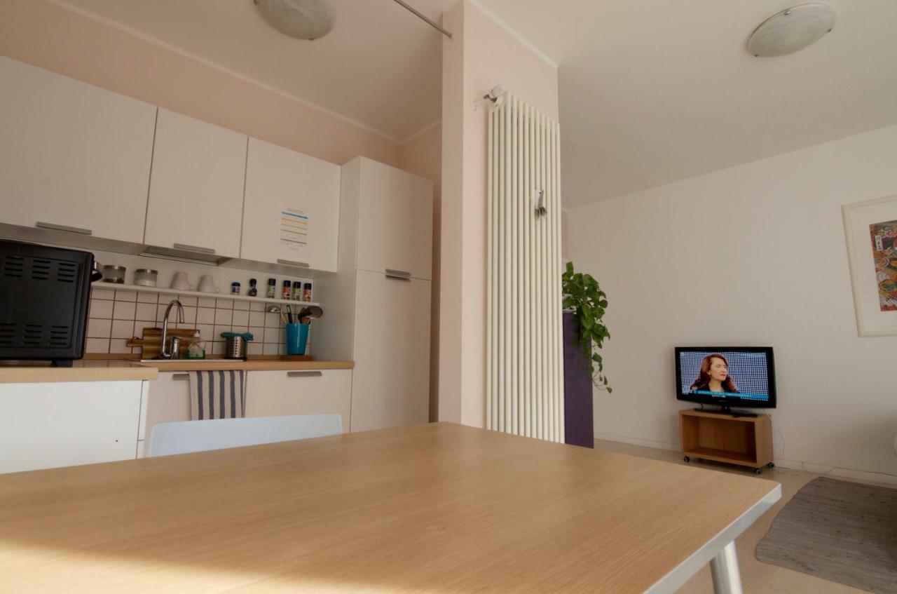 Interno 77 Di Tss' - Appartamento Soleggiato Con Ampie Finestre & Internet Veloce Con Fibra - Perfetto Per Coppie Trient Exterior foto