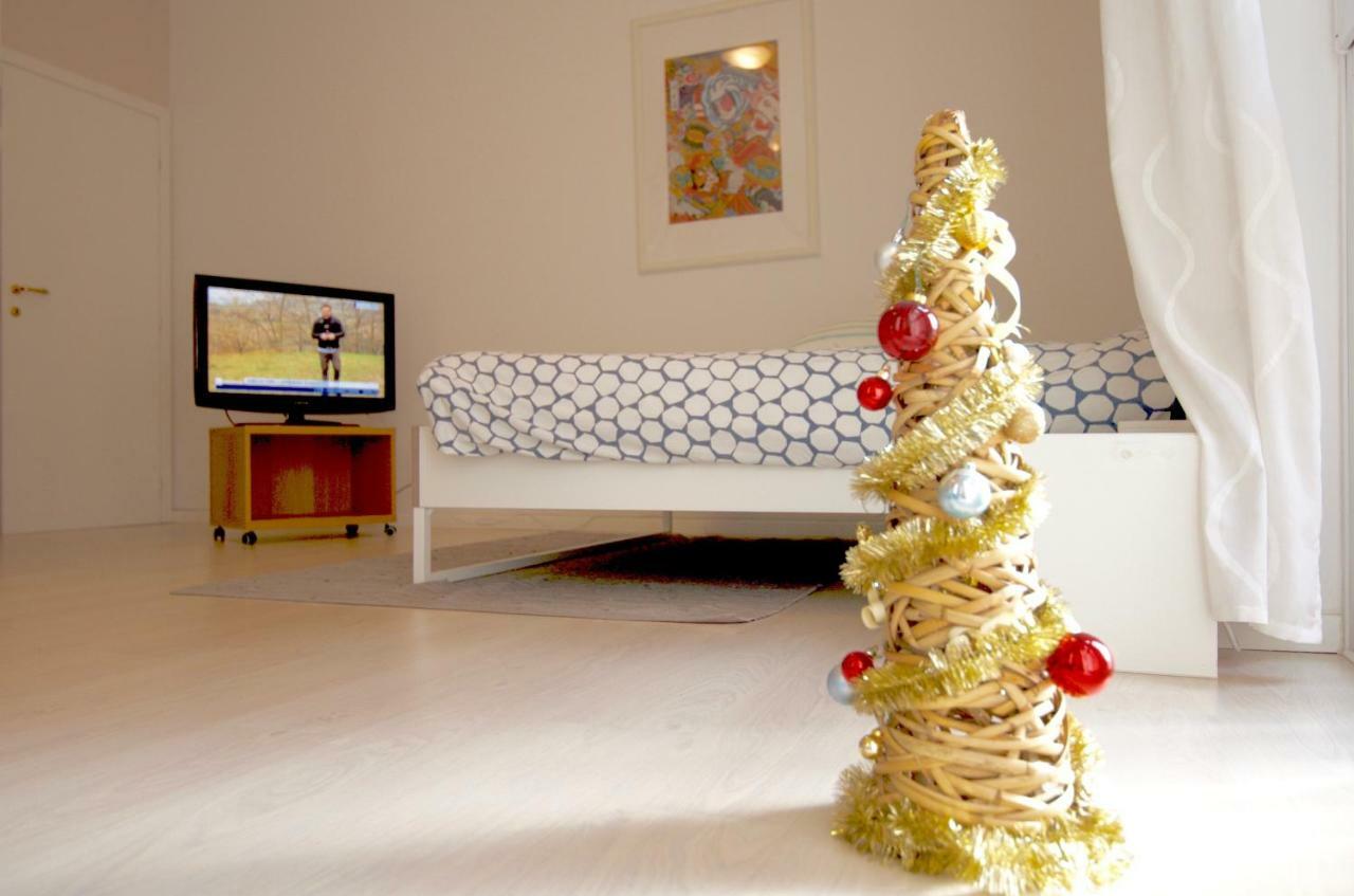 Interno 77 Di Tss' - Appartamento Soleggiato Con Ampie Finestre & Internet Veloce Con Fibra - Perfetto Per Coppie Trient Exterior foto